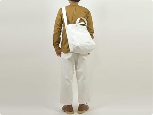 YAECA ġХå M WHITE43961