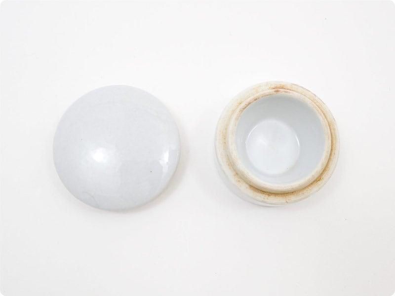 դƴ 01