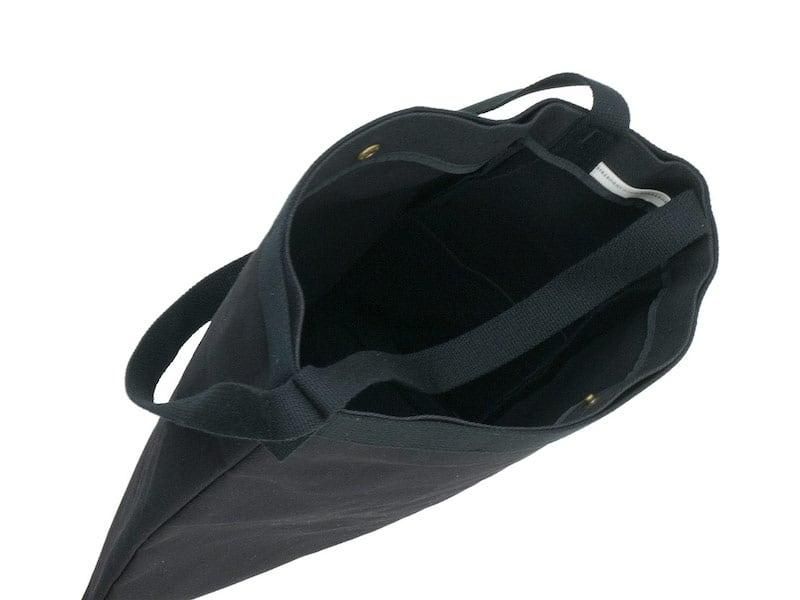 SOUTHERN FiELD INDUSTRiES Day Bag Black SOUTHERN FiELD