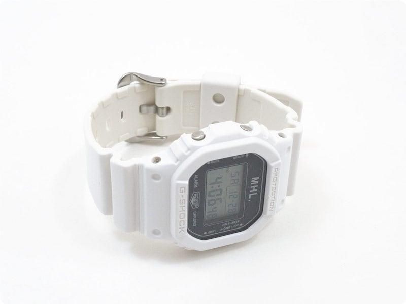MHL. G-SHOCK 030WHITE