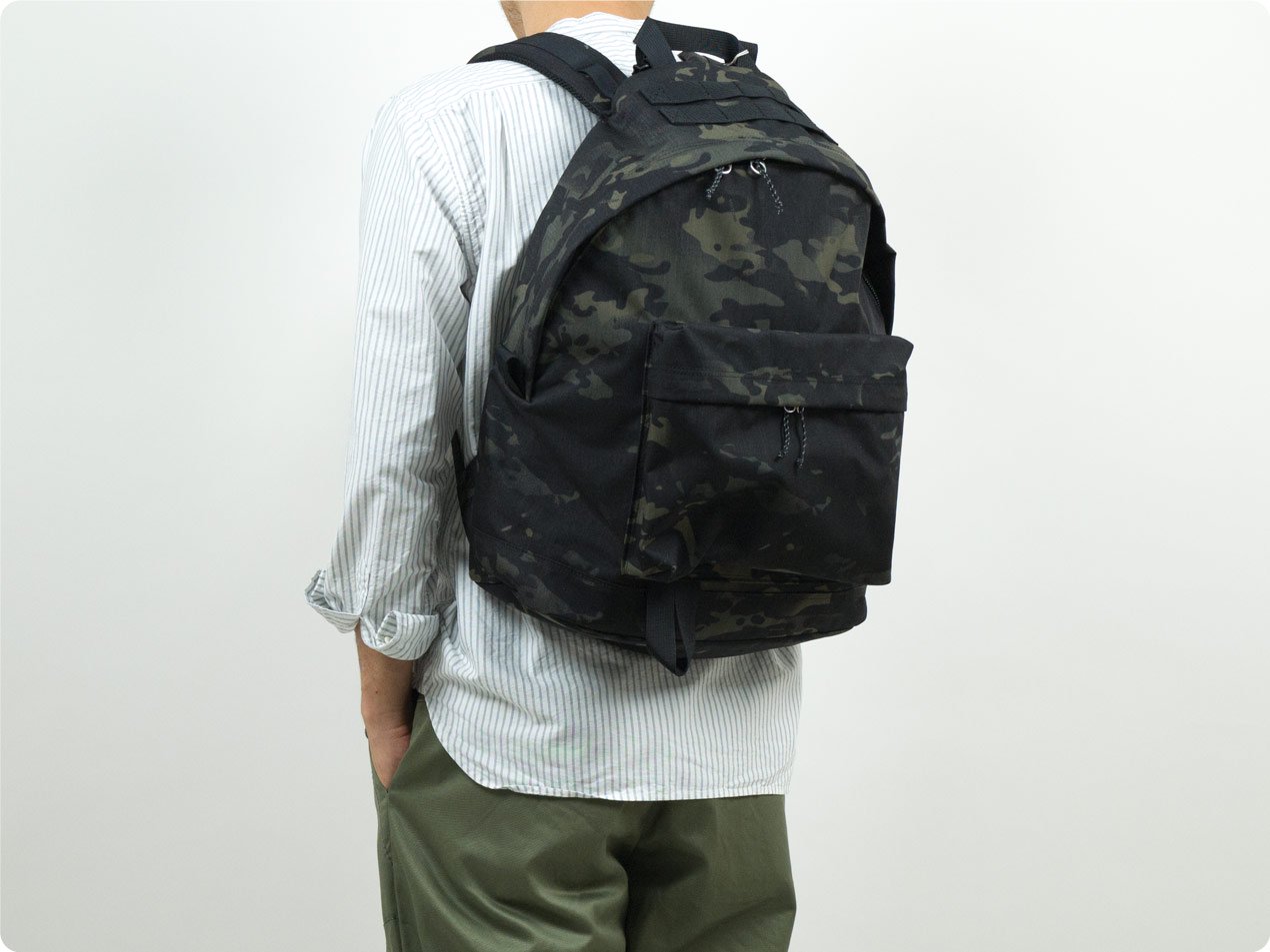 2〜3回使用の美品【希少モデル】Ends and Means Daytrip Backpack