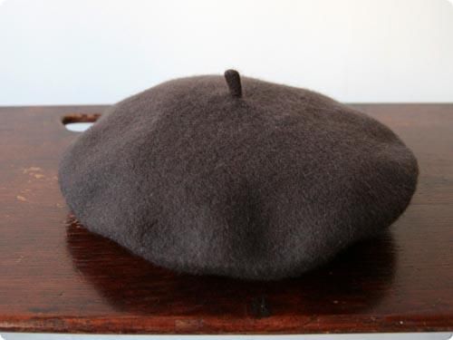 beret DARK BROWN
