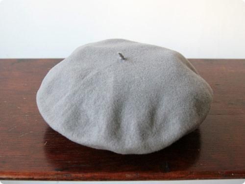 beret LIGHT GRAY