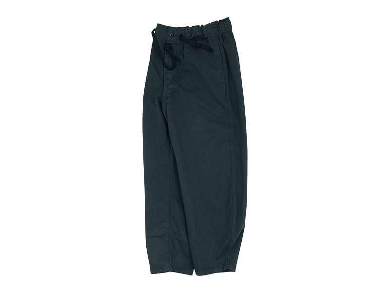 TUKI banana legs peach face twill garment dyed 26green
