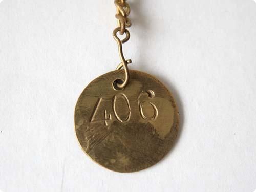 㡼 No.406