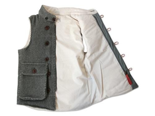 EEL ٥ 15 MEDIUM GRAY