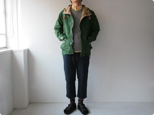 SIERRA DESIGNS Short Parka Green x V.Tan