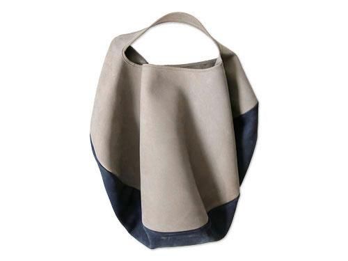 ߥ CIRCLE BAG 3LIGHT GRAY x NAVY