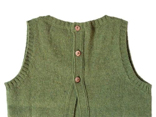 NOR' EASTERLY BACK OPEN VEST OLIVE GROVE