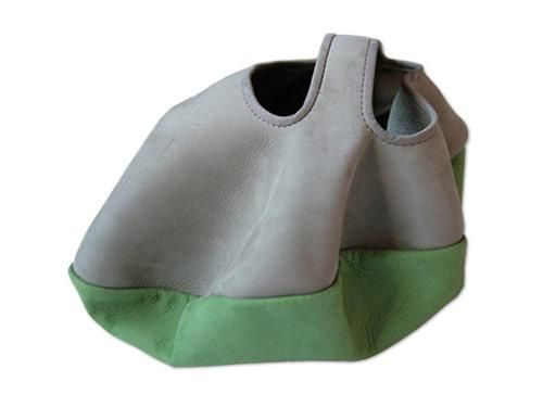 ߥ circle bag mini 14LIGHT GRAY x LIGHT GREEN