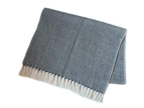 HELENA RUUTH HERRINGBONE STOLE NATURAL x NAVY