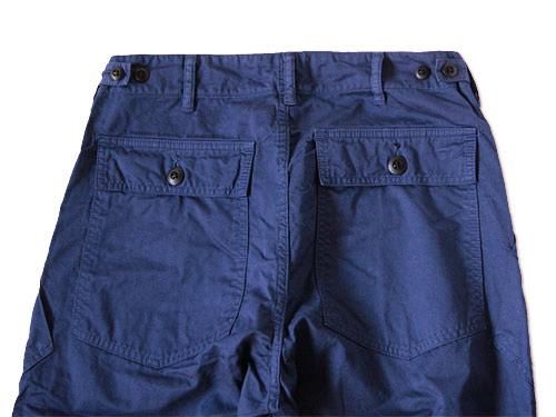 EEL BE MY BAKER 27NAVY