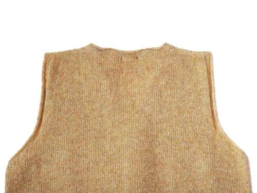  BRICK POCKET VEST MARZIPAN