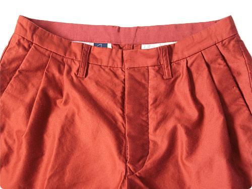 Honor gathering french moleskin shorts brick