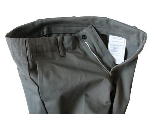 TUKI trousers 23sage green
