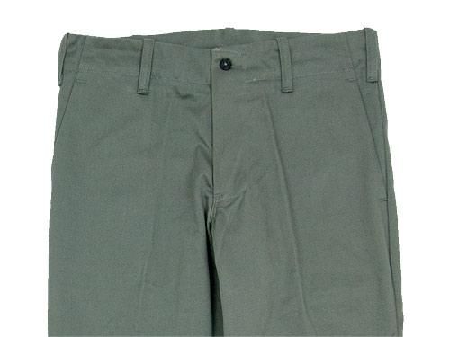TUKI trousers 23sage green
