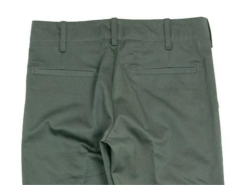 TUKI trousers 23sage green