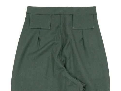 TUKI tapered pants 23sage green