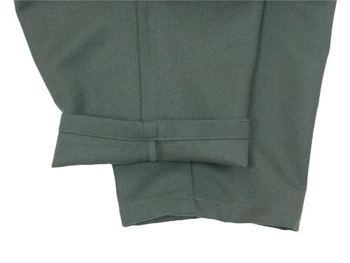 TUKI tapered pants 23sage green