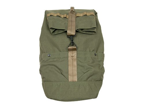 ENDS and MEANS Refugee Duffle Bag RANGER GREEN