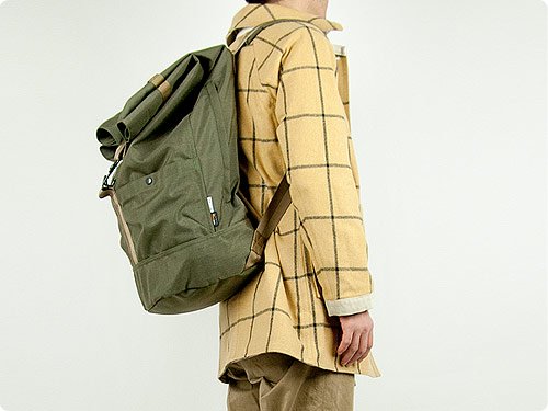ENDS and MEANS Refugee Duffle Bag RANGER GREEN