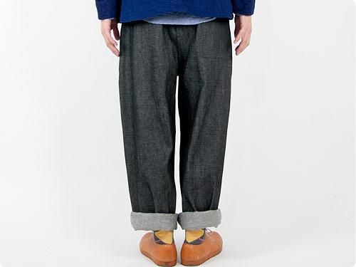 TUKI over pants 09black