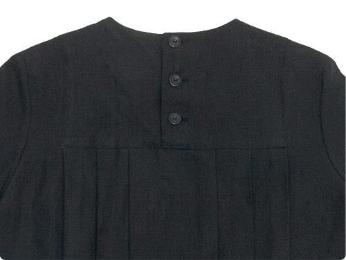 Atelier d'antan Dargelosʥ른 tuck one-piece BLACK